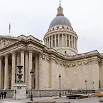 Les Jardins Du Pantheon